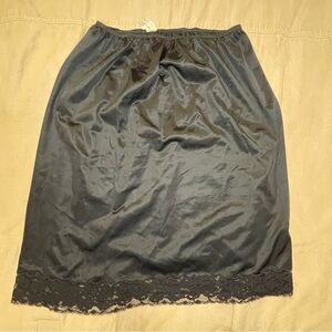 Movie Star Women L Nylon Vintage Half Slip Skirt Lace Trim Black Made USA